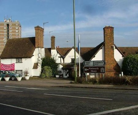 Roebuck Inn Stevenage Exterior photo