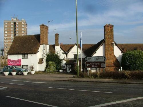 Roebuck Inn Stevenage Exterior photo